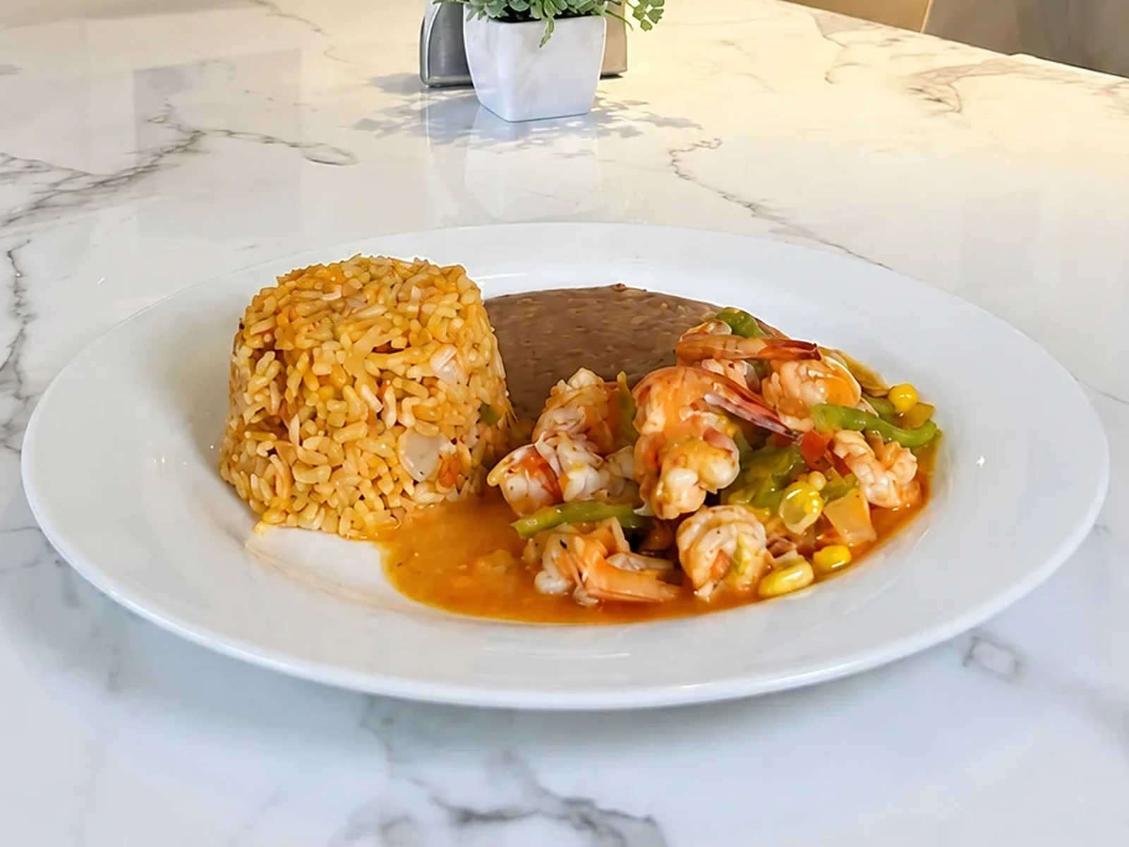 Camarones rancheros — guisado casero de Casa D'Karmen